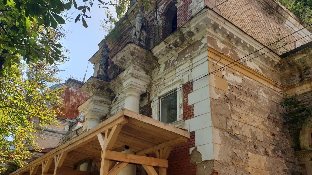 Băile HerculaneCasa Arionアパートメント エクステリア 写真